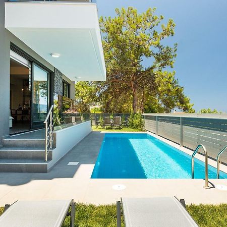 Nisos Villa, Pool & Heated Spawhirlpool, Walking To Beach, By Thinkvilla Sfáka Exteriör bild