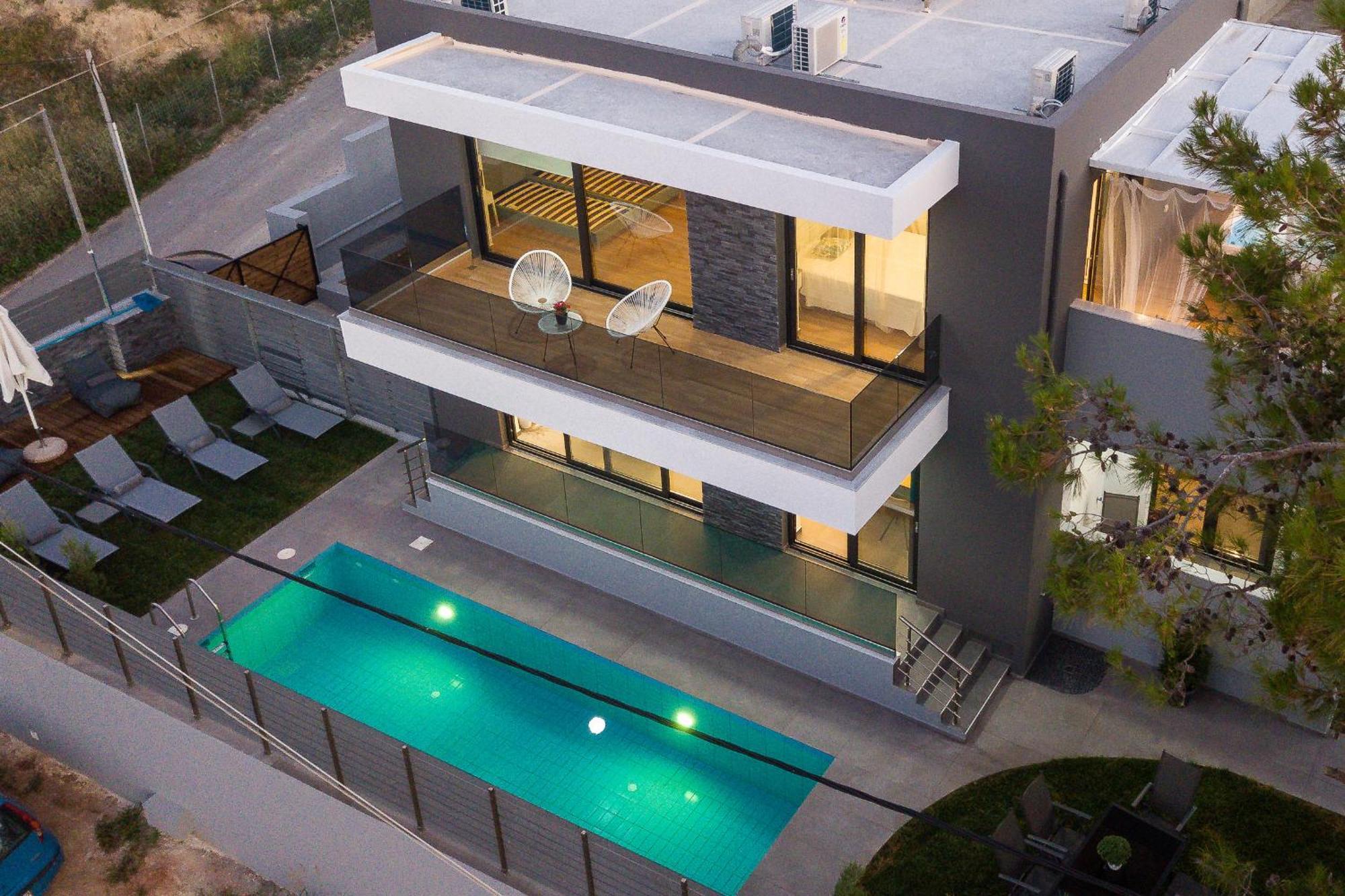 Nisos Villa, Pool & Heated Spawhirlpool, Walking To Beach, By Thinkvilla Sfáka Exteriör bild