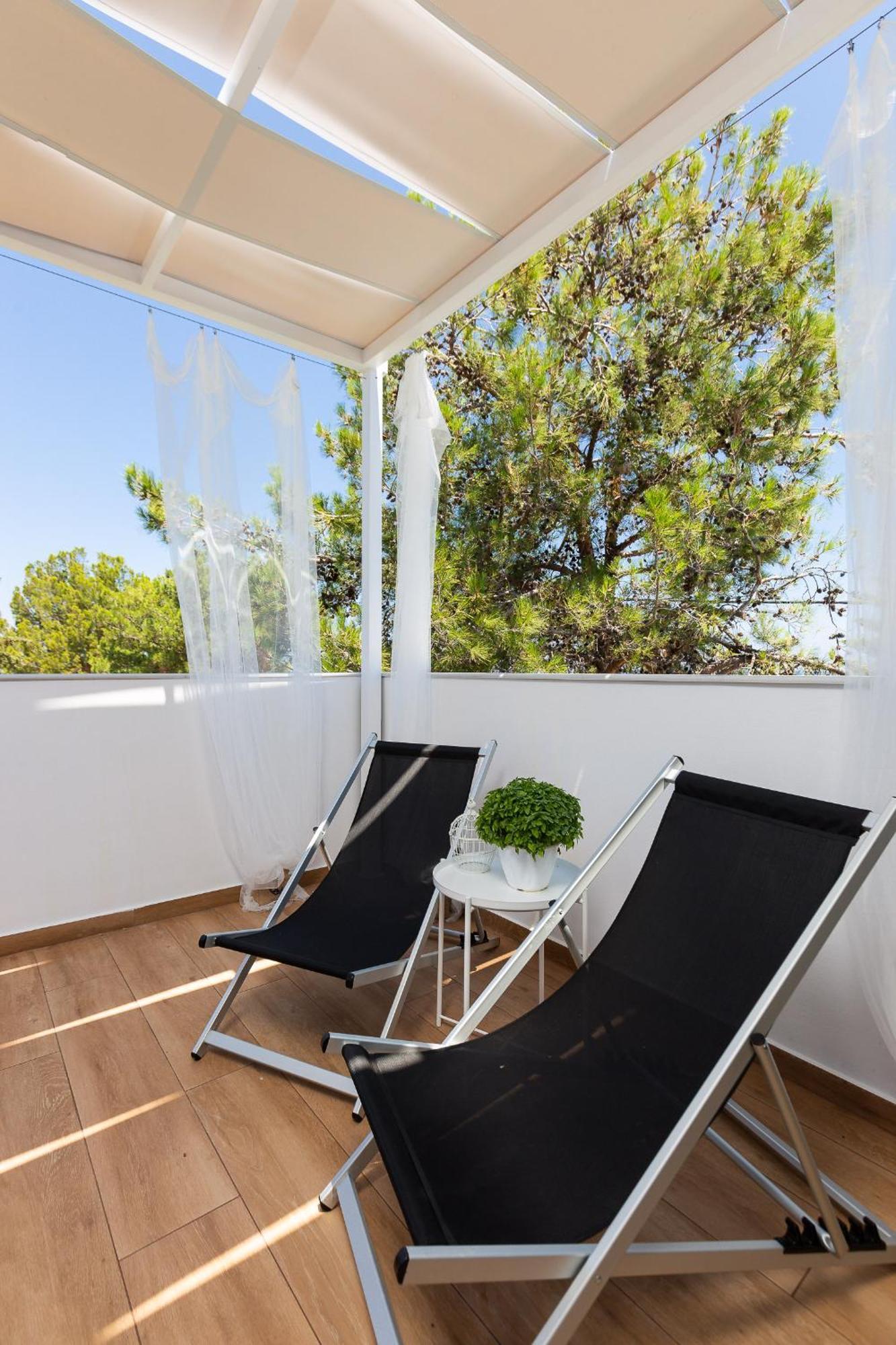 Nisos Villa, Pool & Heated Spawhirlpool, Walking To Beach, By Thinkvilla Sfáka Exteriör bild