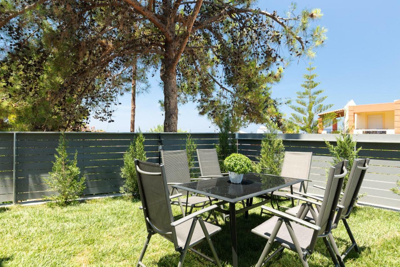 Nisos Villa, Pool & Heated Spawhirlpool, Walking To Beach, By Thinkvilla Sfáka Exteriör bild